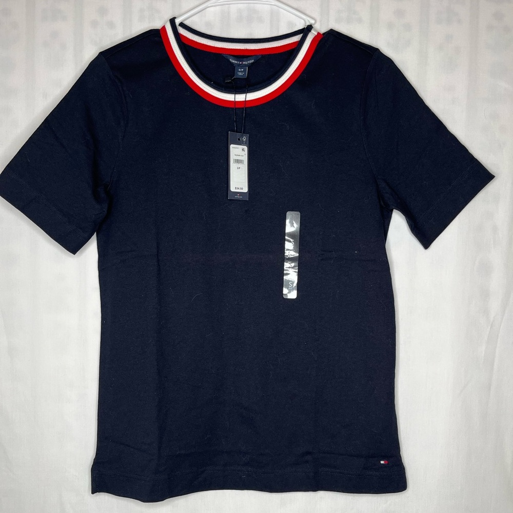Women’s T shirt
